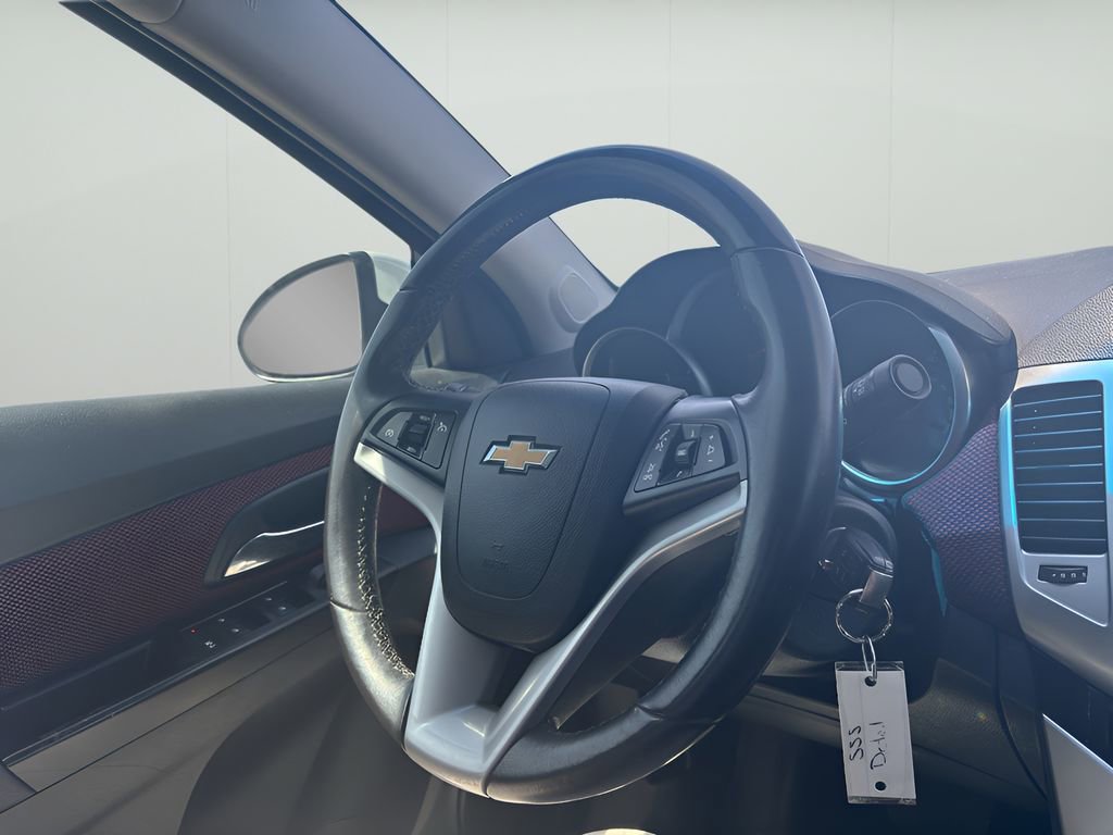 Used 2014 Chevrolet Cruze LT FWD image 29