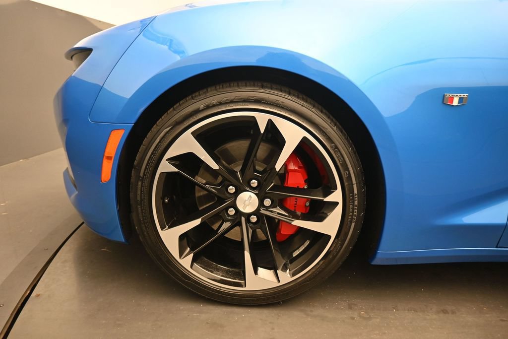 Used 2024 Chevrolet Camaro LT w/ RS Package RWD image 45
