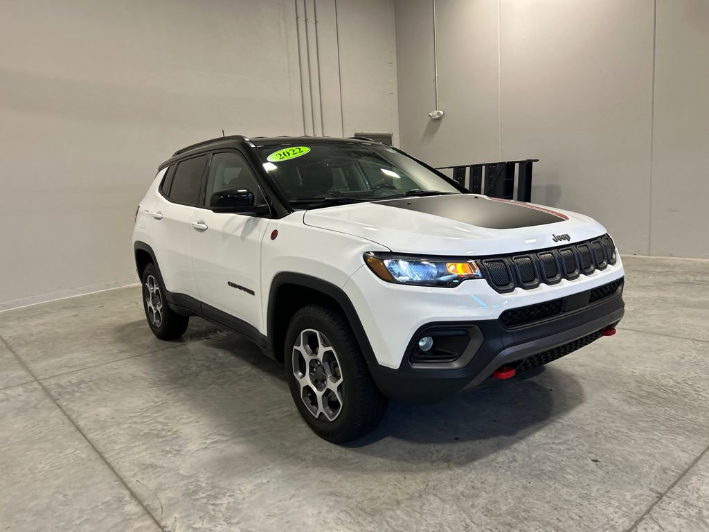 Used 2022 Jeep Compass Trailhawk w/ Trailhawk Convenience Group image 4