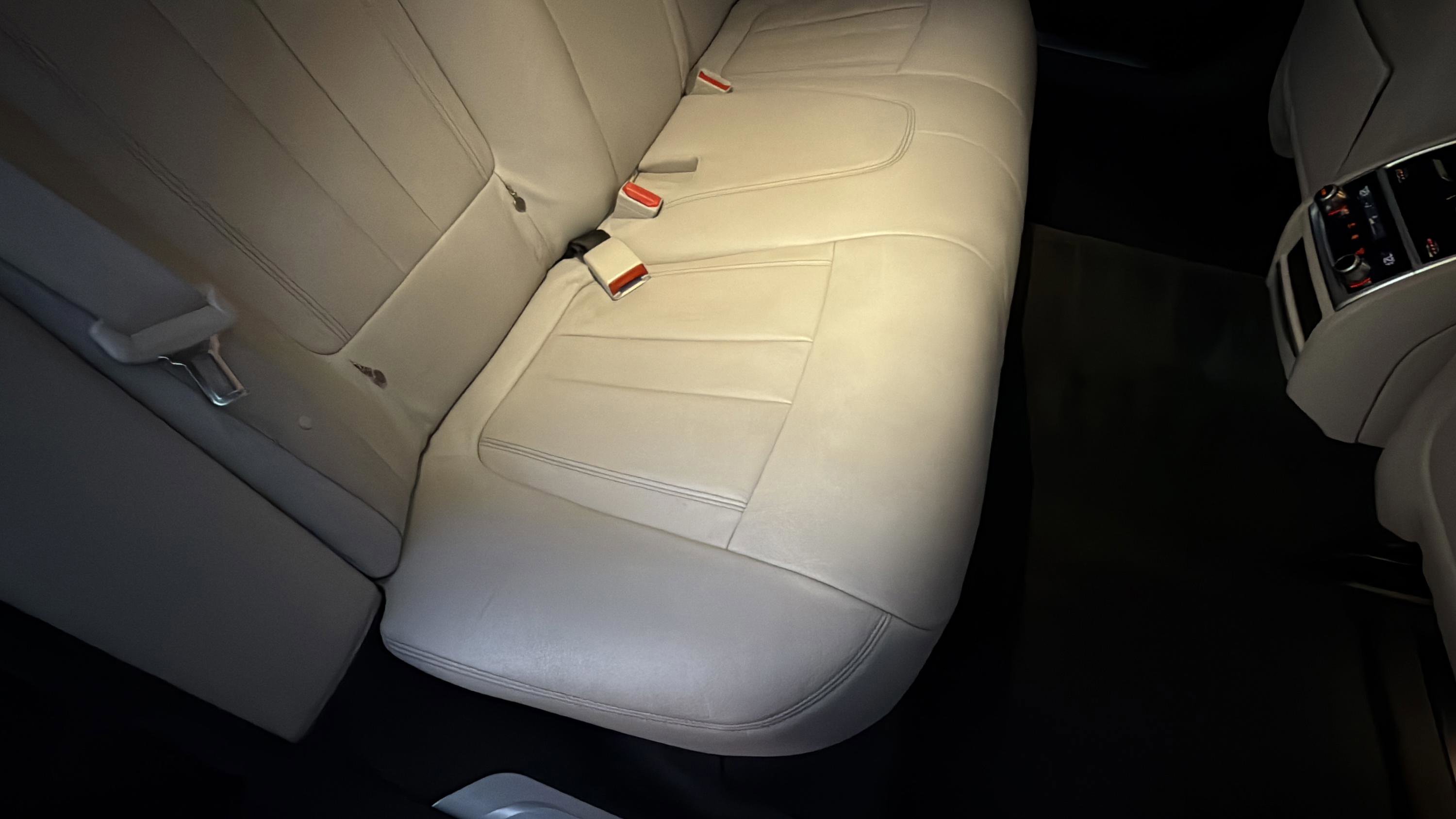 Used 2016 BMW 740i image 30