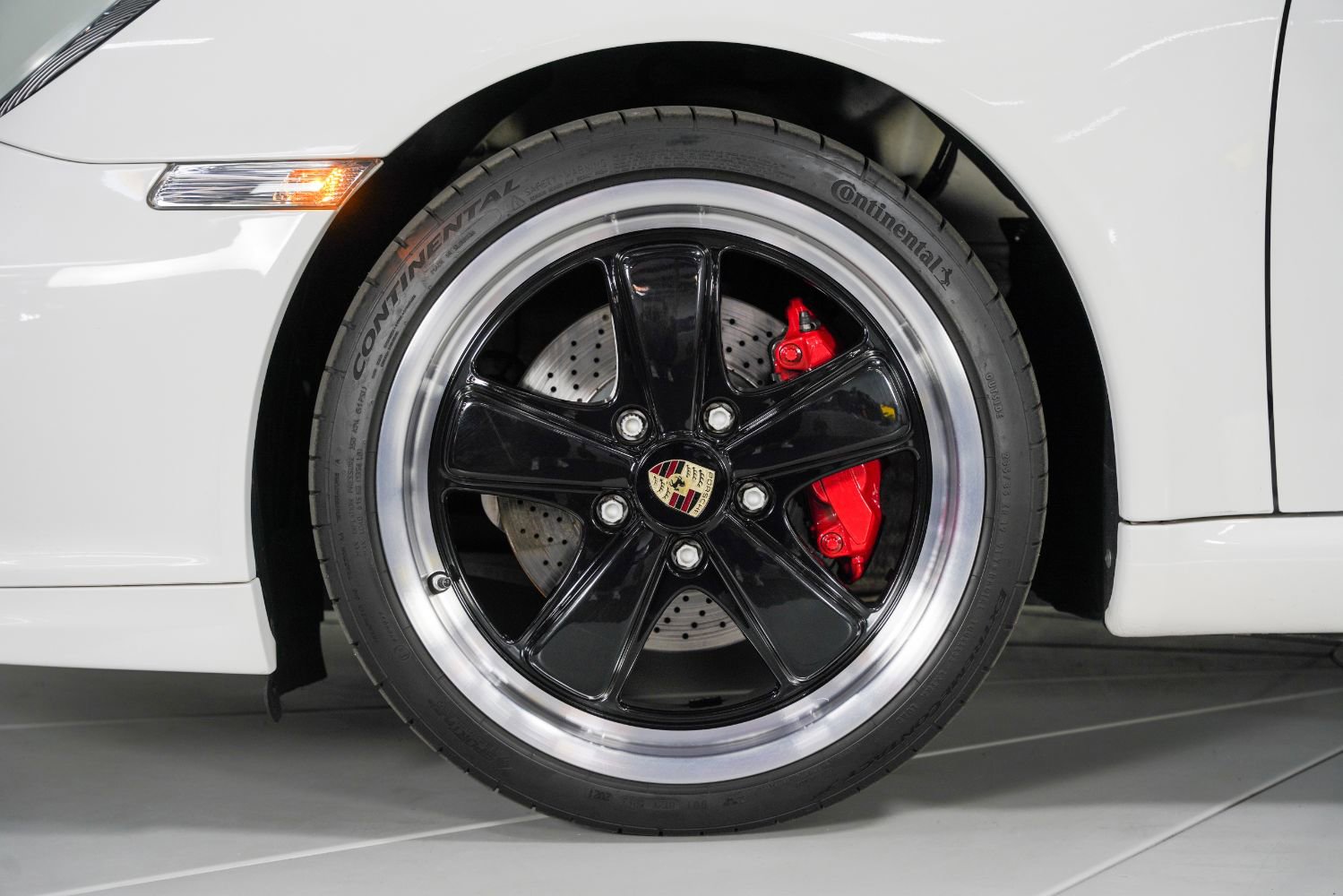 Used 2012 Porsche 911 Carrera image 17