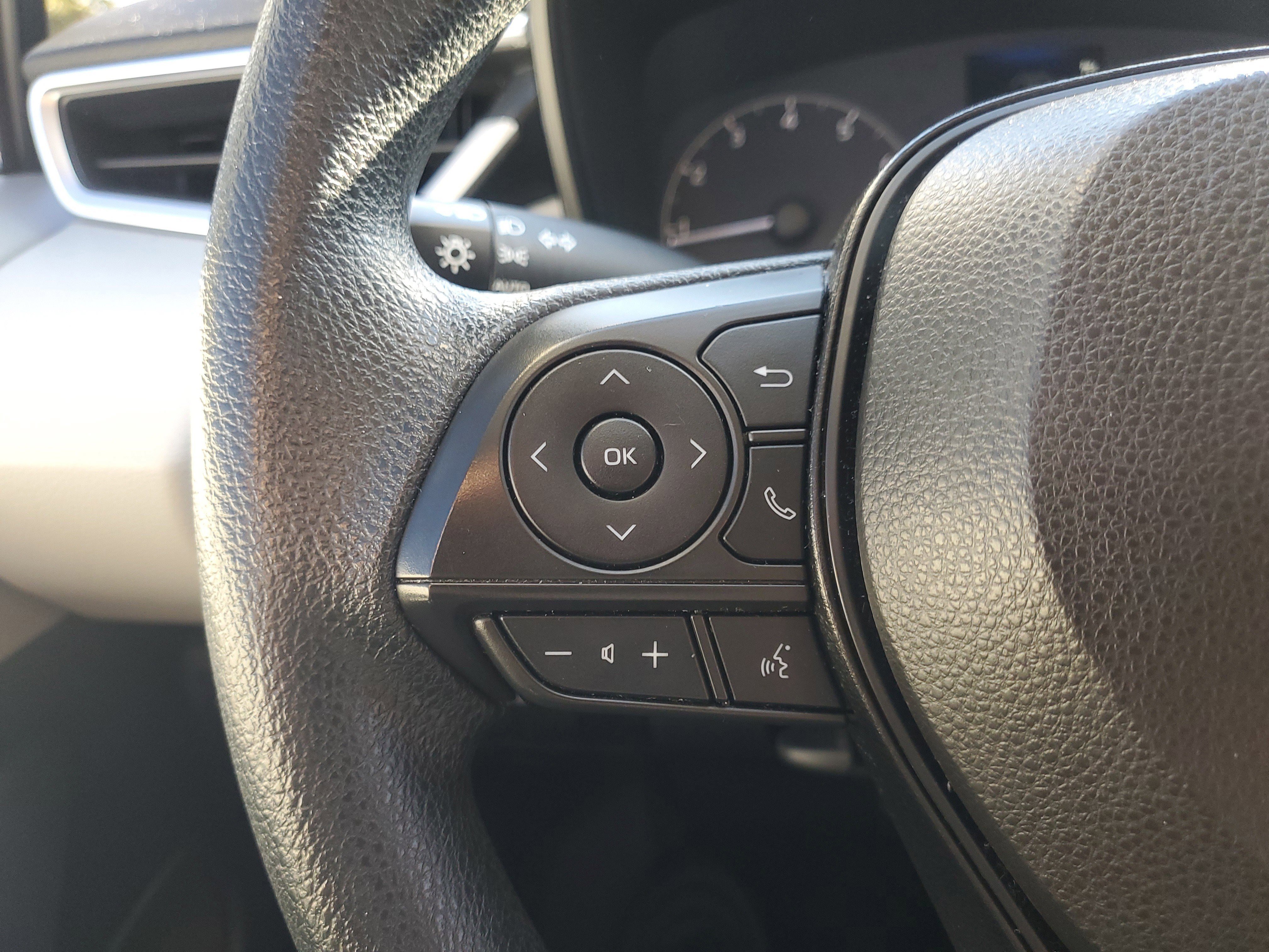 Used 2023 Toyota Corolla LE image 21