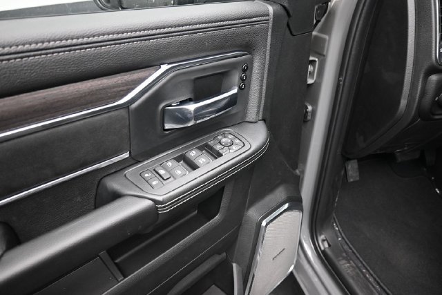 New 2027 RAM 2500 Laramie AWD/4WD image 16