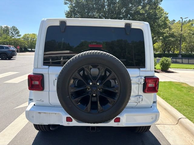 Used 2023 Jeep Wrangler Unlimited Sahara AWD/4WD image 4