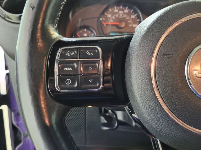 Used 2017 Jeep Wrangler Sahara image 29