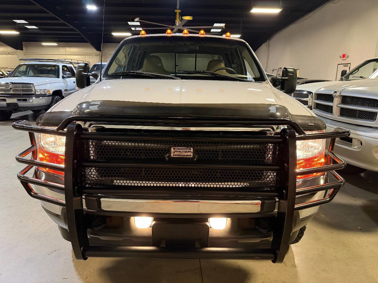 Used 2002 Ford F350 Lariat image 12