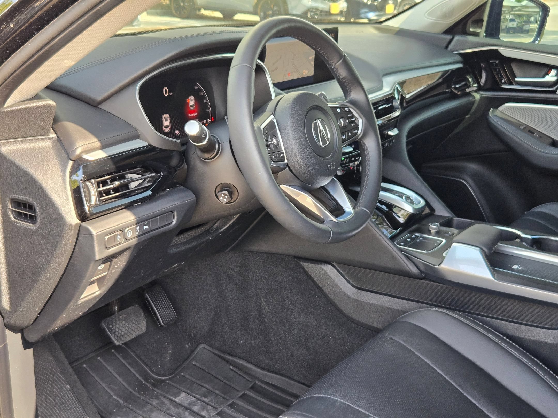 Used 2023 Acura MDX FWD w/ Technology Package image 12