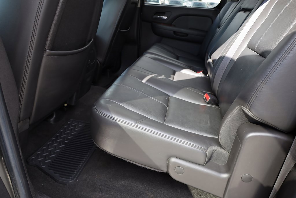 Used 2009 GMC Sierra 2500 SLT w/ Entertainment Package image 17