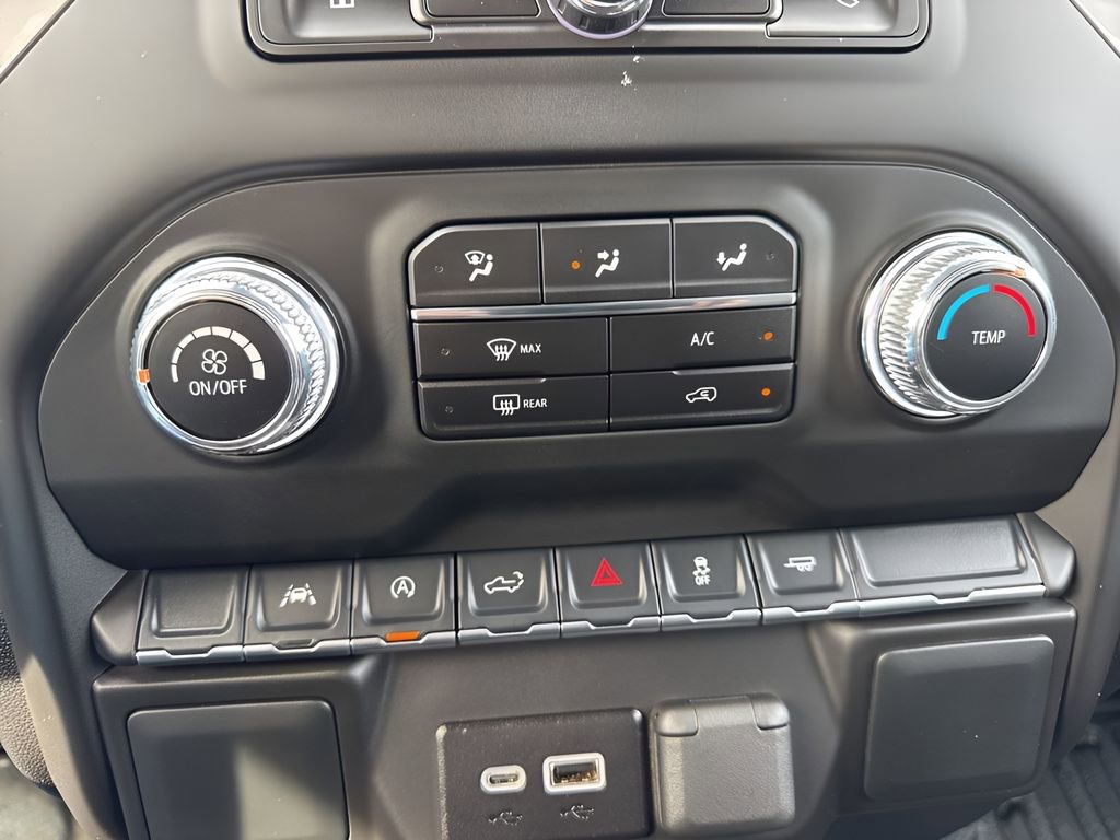 Used 2025 GMC Sierra 1500 Pro w/ Pro Value Package image 16