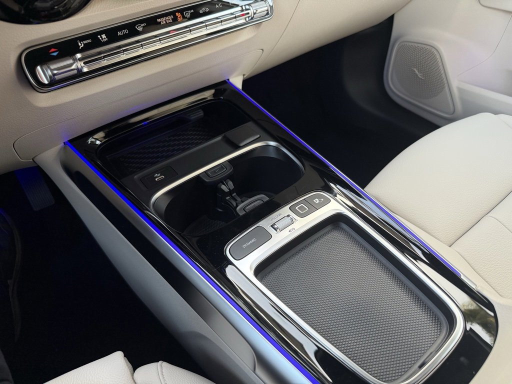 New 2026 Mercedes-Benz GLB 250 image 23