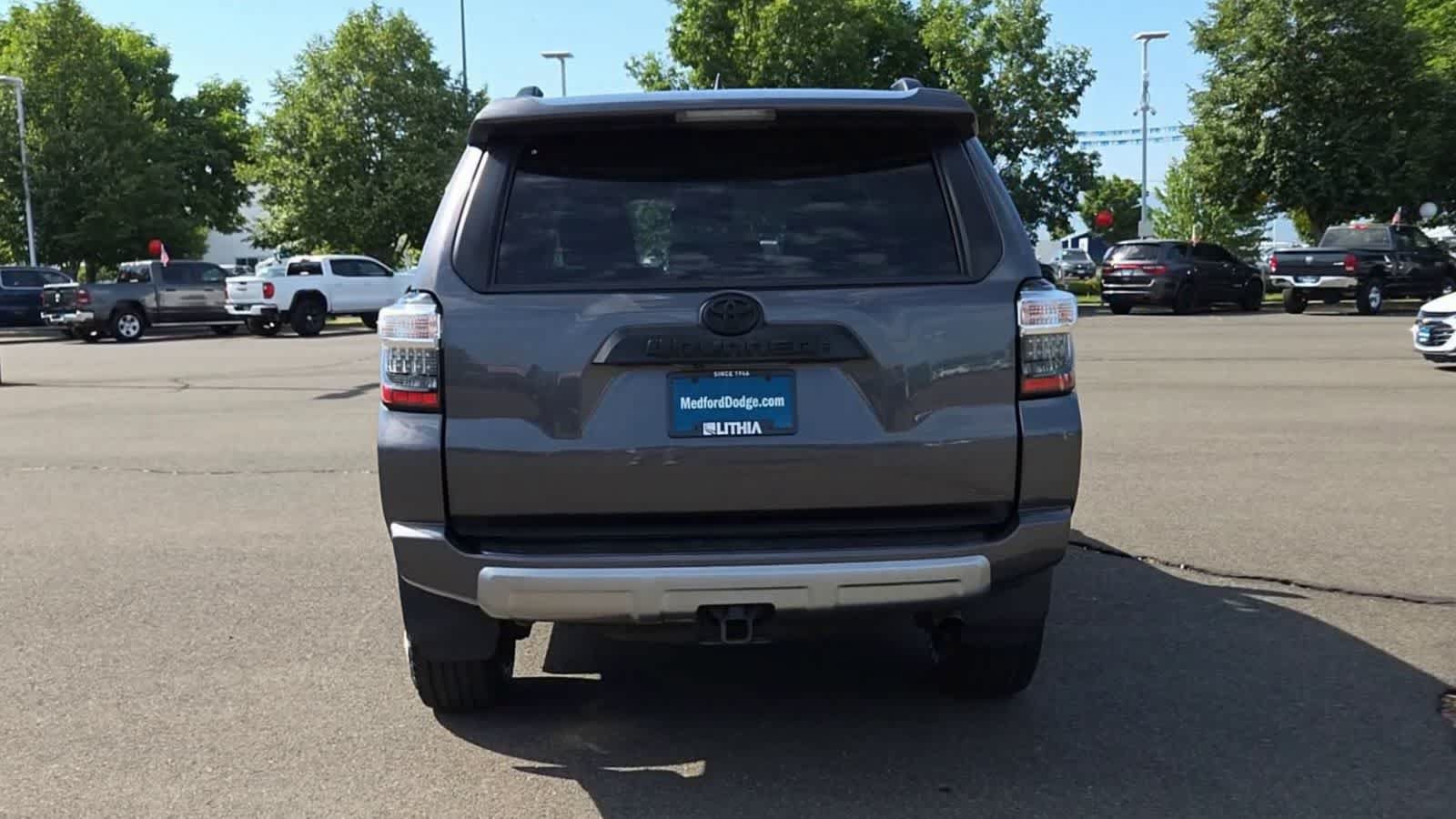 Used 2021 Toyota 4Runner TRD Off-Road AWD/4WD image 7