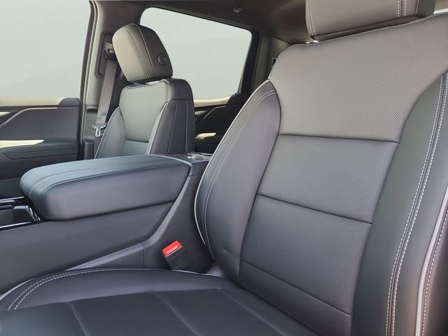 New 2026 Chevrolet Silverado EV LT w/ Plus Package AWD/4WD image 20