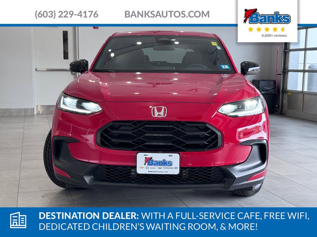Used 2024 Honda HR-V Sport image 3