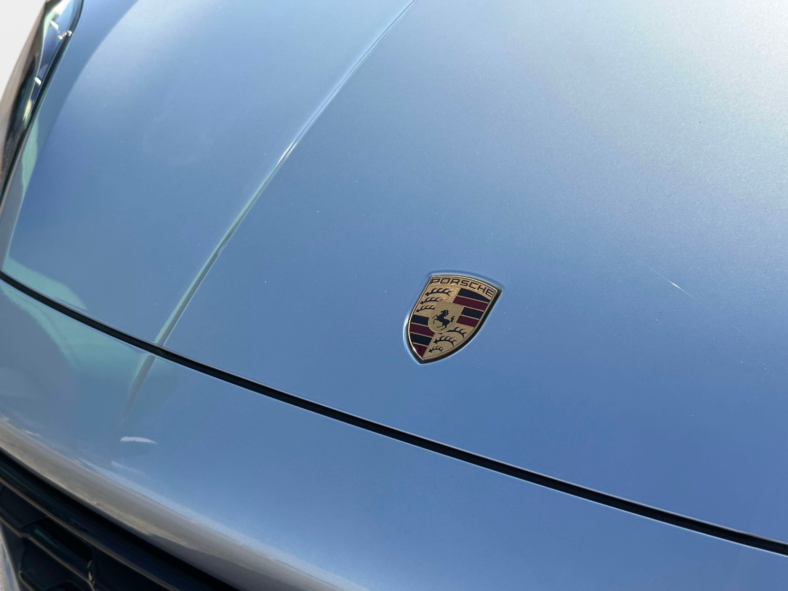 Used 2024 Porsche Cayenne Coupe image 57