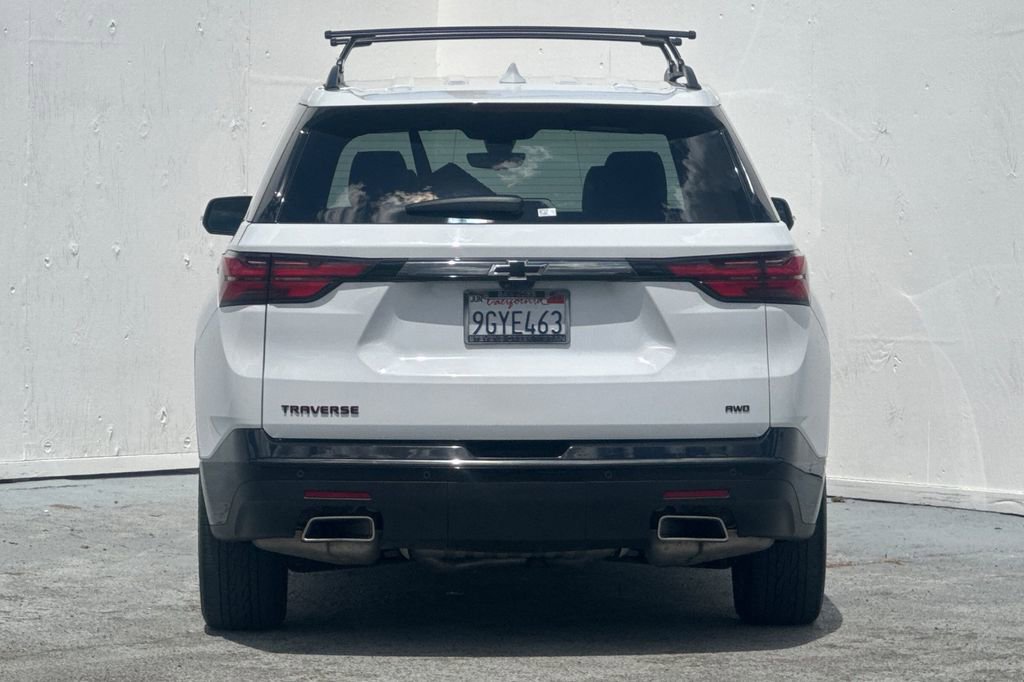 Used 2023 Chevrolet Traverse Premier w/ Redline Edition AWD/4WD image 4