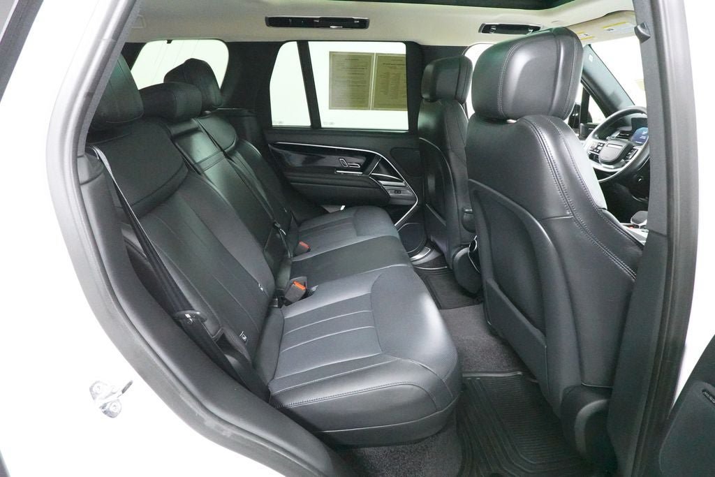 Used 2024 Land Rover Range Rover SE AWD/4WD image 33