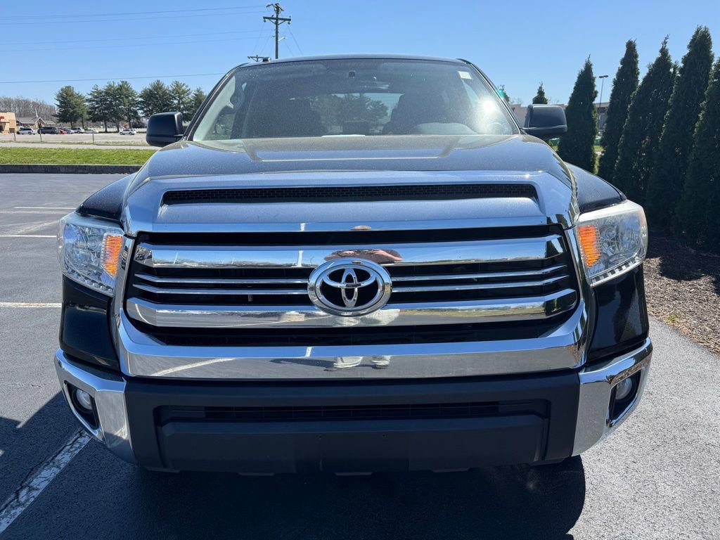 Used 2017 Toyota Tundra SR5 image 7