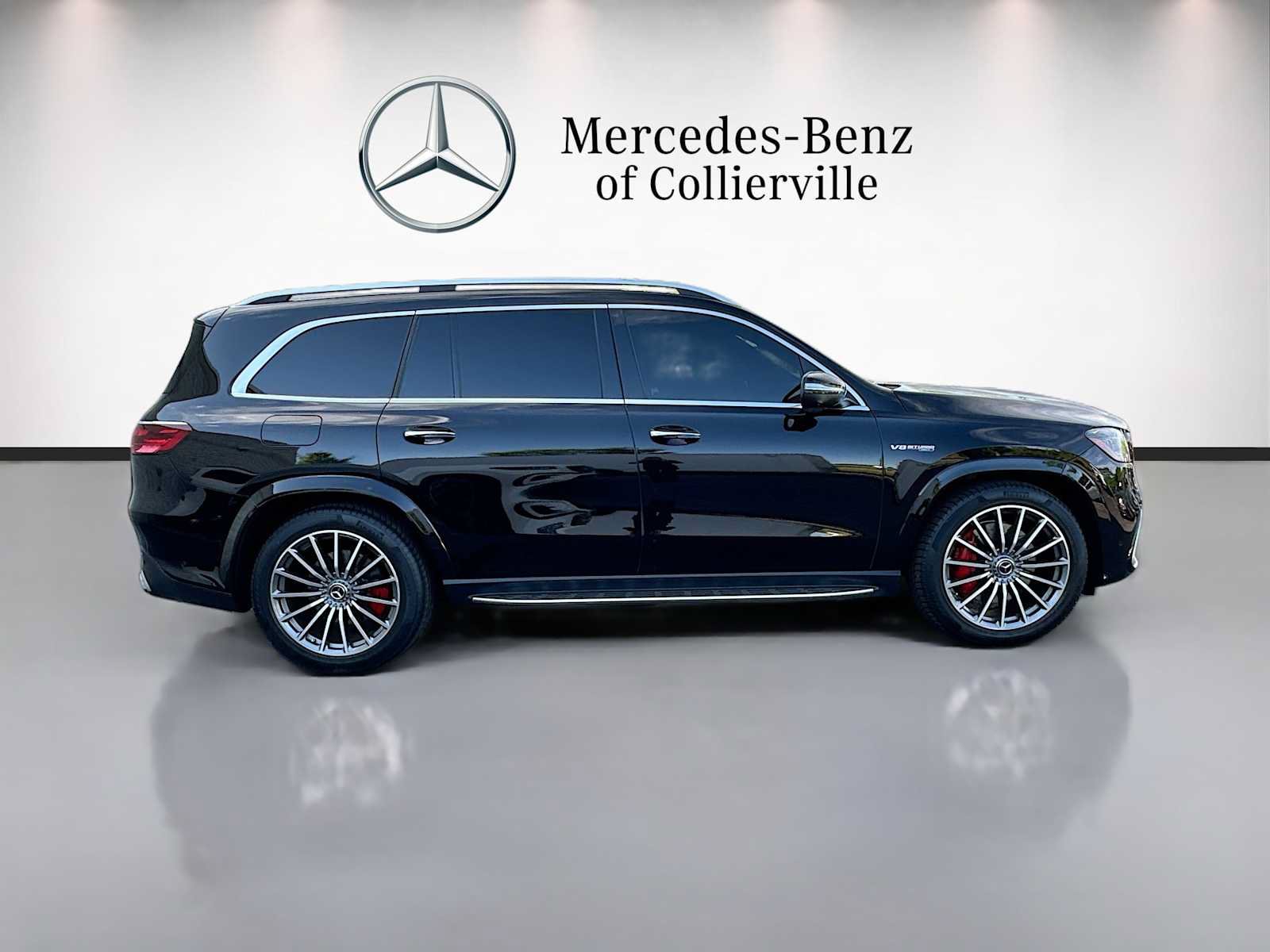 Used 2025 Mercedes-Benz GLS 63 AMG 4MATIC image 4