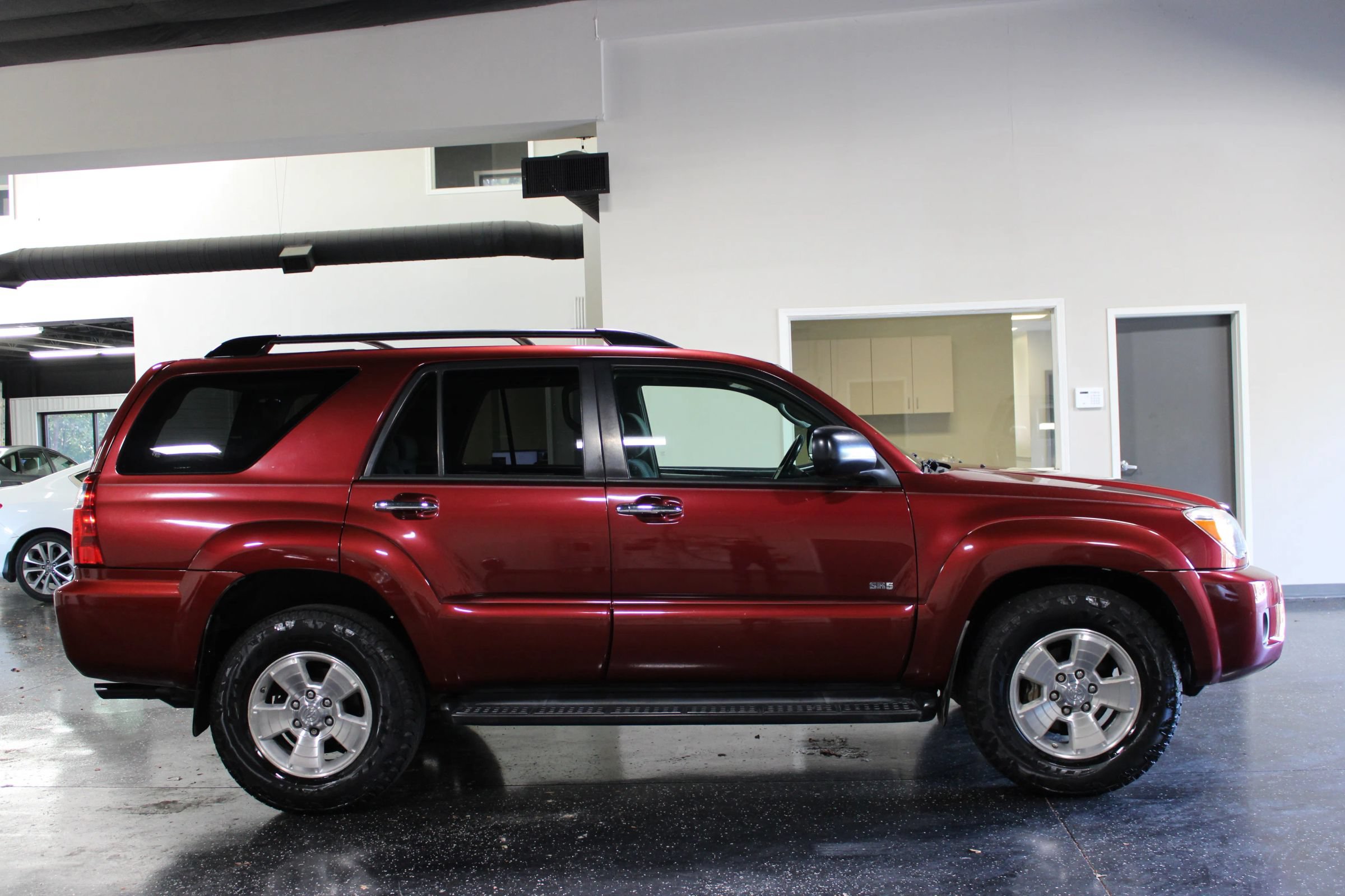 Used 2007 Toyota 4Runner Sport RWD image 2