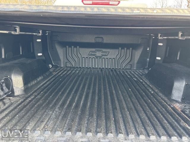 Used 2024 Chevrolet Silverado 1500 LT image 8