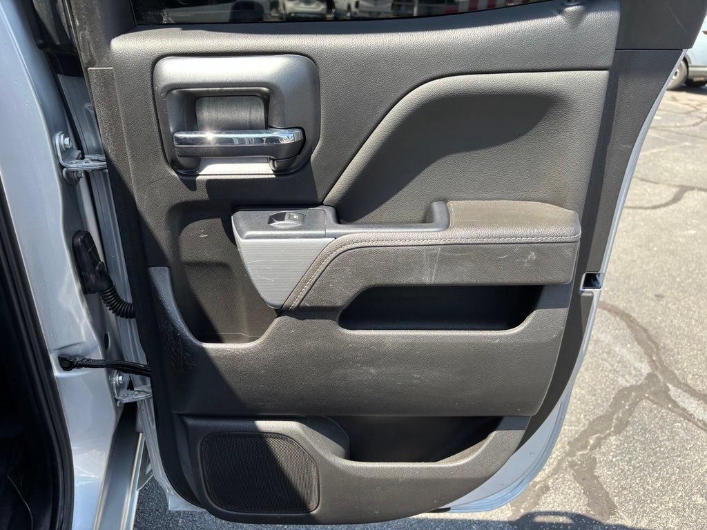 Used 2017 Chevrolet Silverado 1500 LT w/ All Star Edition AWD/4WD image 23