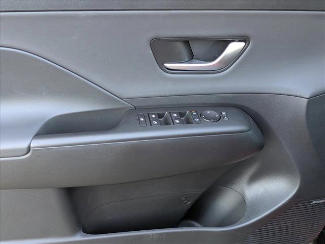 Certified 2025 Hyundai Kona Limited image 14