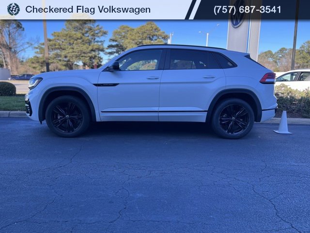 Used 2023 Volkswagen Atlas Cross Sport SEL R-Line image 5