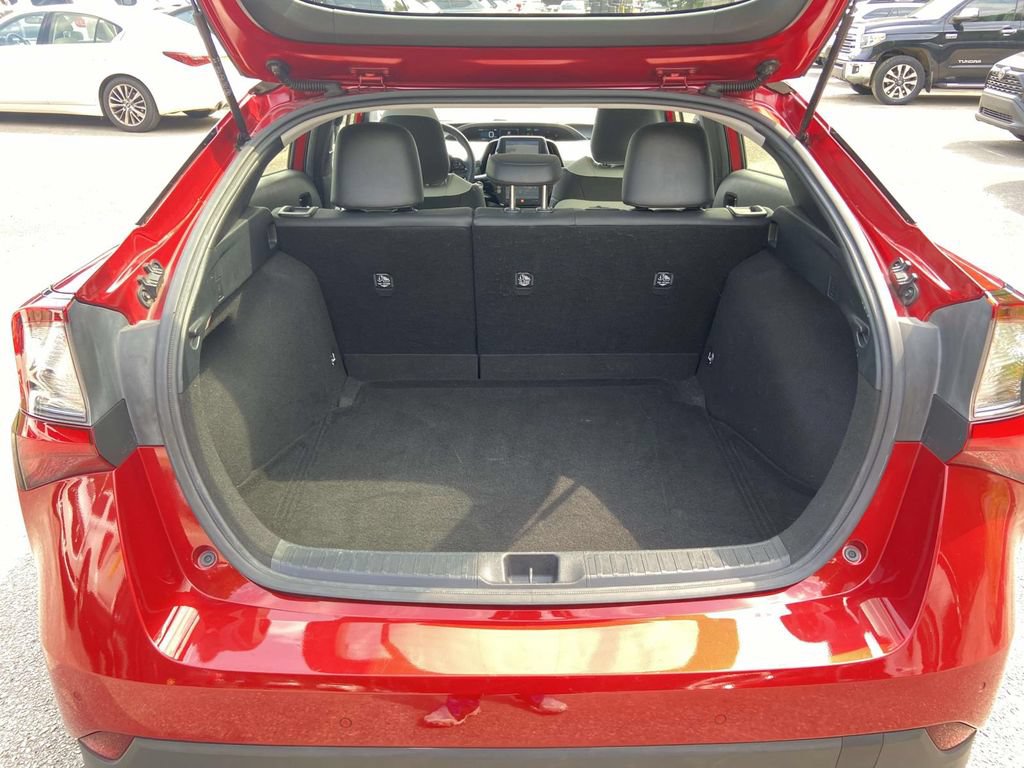 Used 2019 Toyota Prius Limited FWD image 10