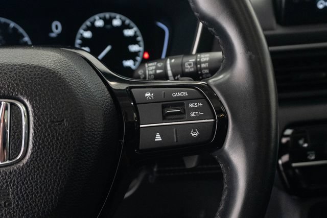 Used 2023 Honda Pilot Touring image 16