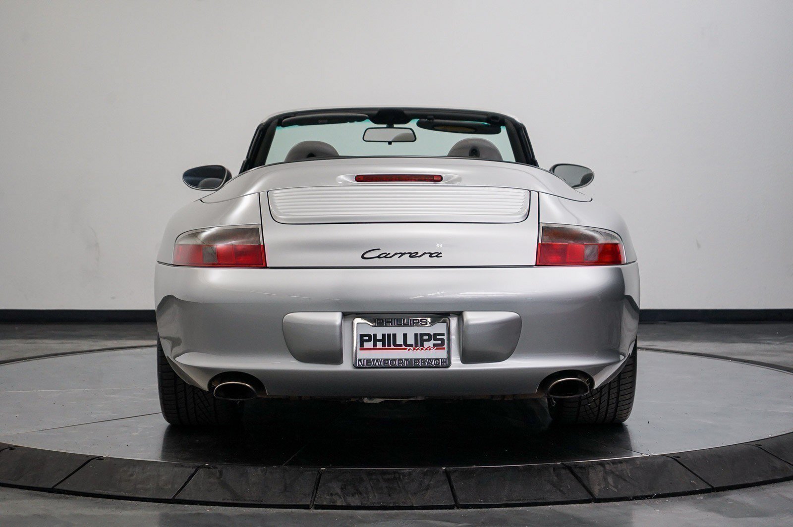 Used 2003 Porsche 911 Carrera RWD image 12
