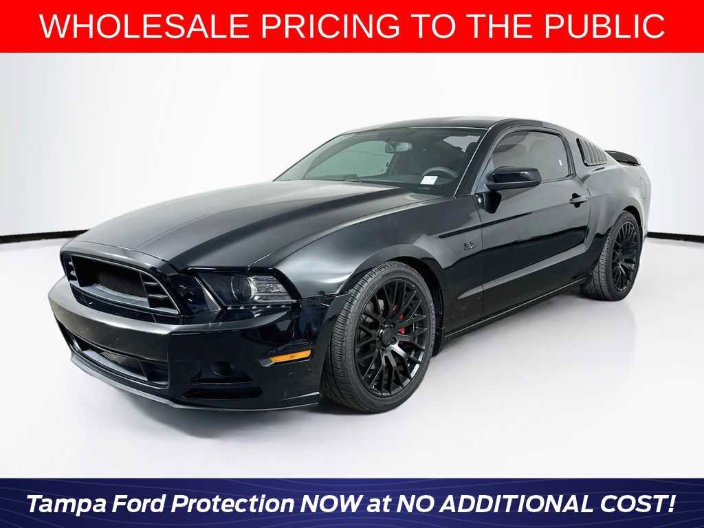 Used 2014 Ford Mustang Coupe w/ Equipment Group 102A RWD image 1