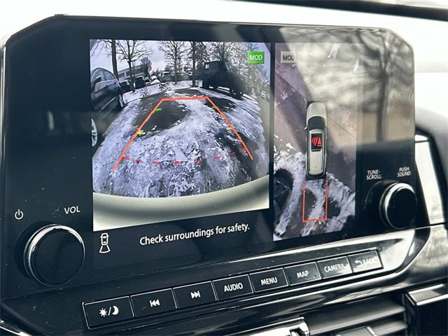 Used 2025 Nissan Pathfinder Platinum w/ Cargo Package image 34