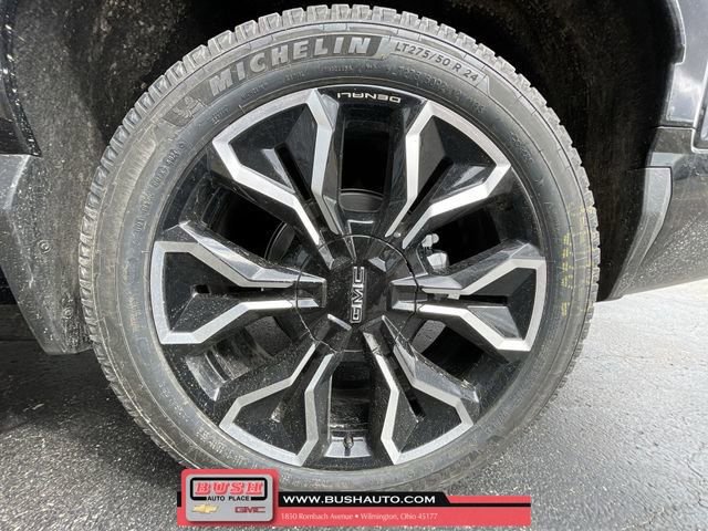 New 2025 GMC Sierra EV Denali image 33