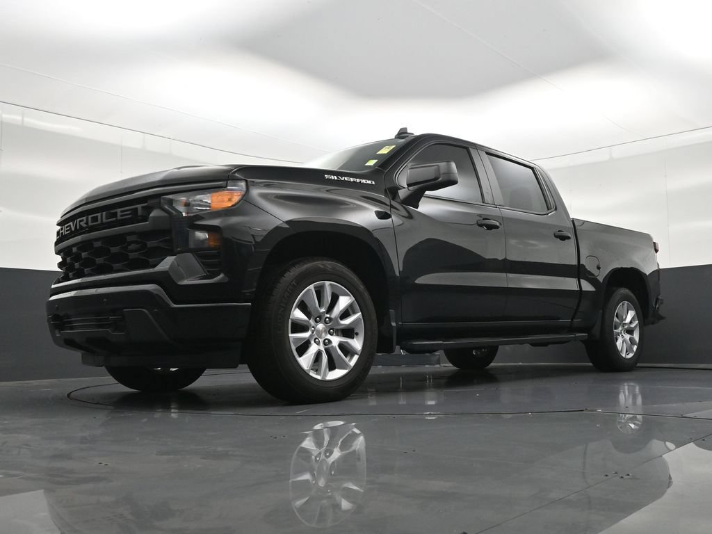 Used 2023 Chevrolet Silverado 1500 Custom RWD image 23