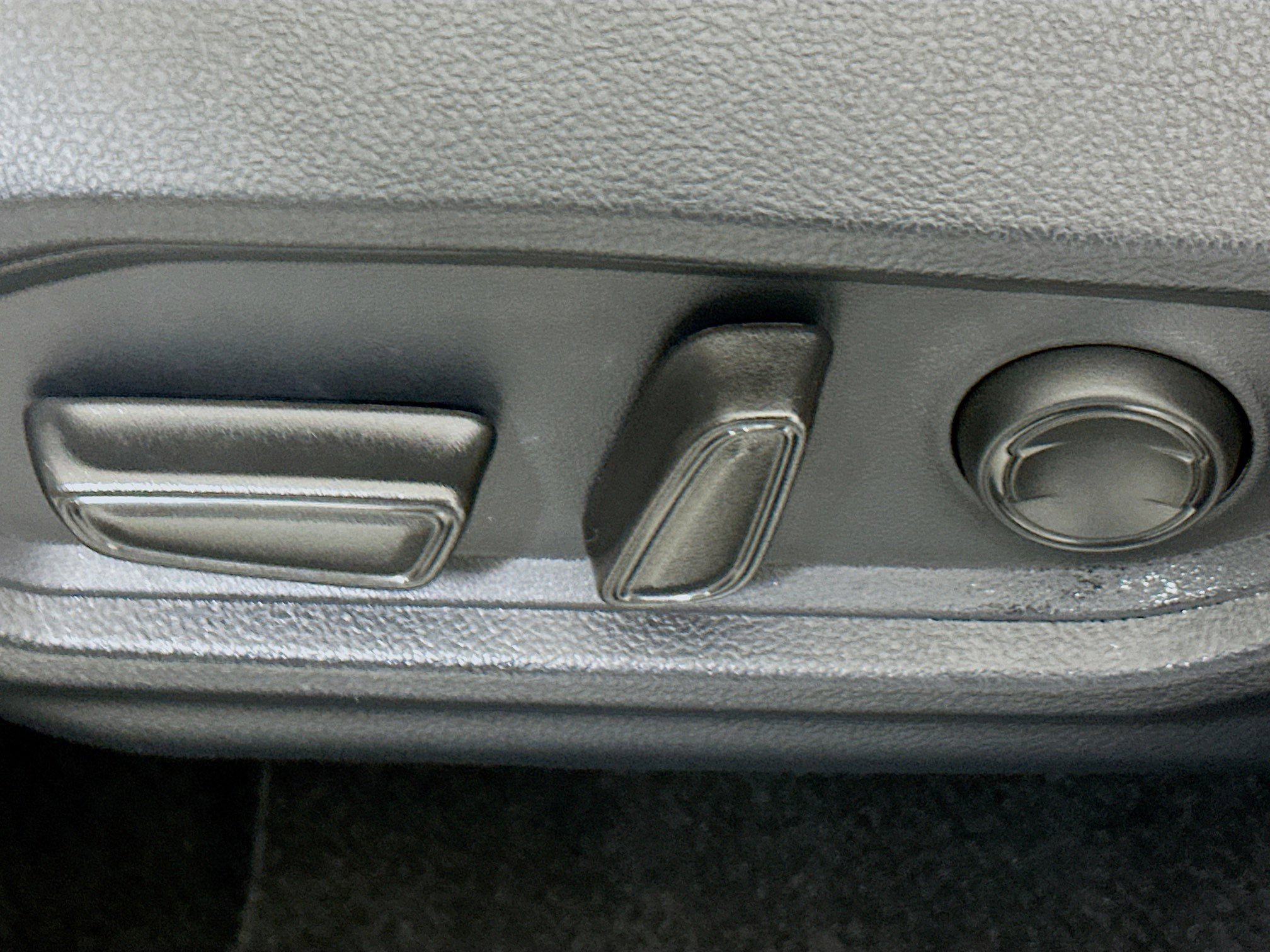 Used 2025 Toyota Tundra SR5 image 13