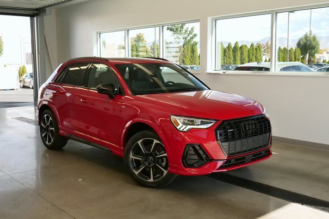 New 2025 Audi Q3 2.0T Premium Plus