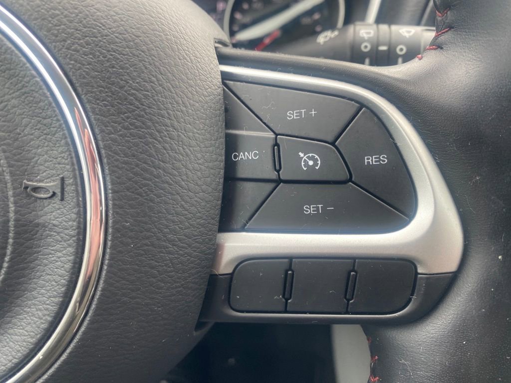 Used 2020 Jeep Compass Limited image 8