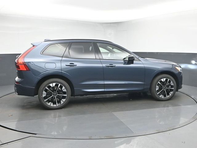 New 2026 Volvo XC60 T8 Plus w/ Protection Package Premier image 8