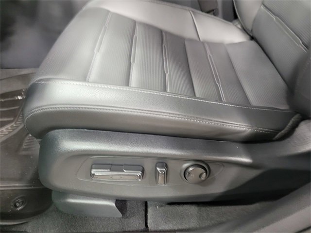 Used 2025 Honda CR-V EX-L image 14