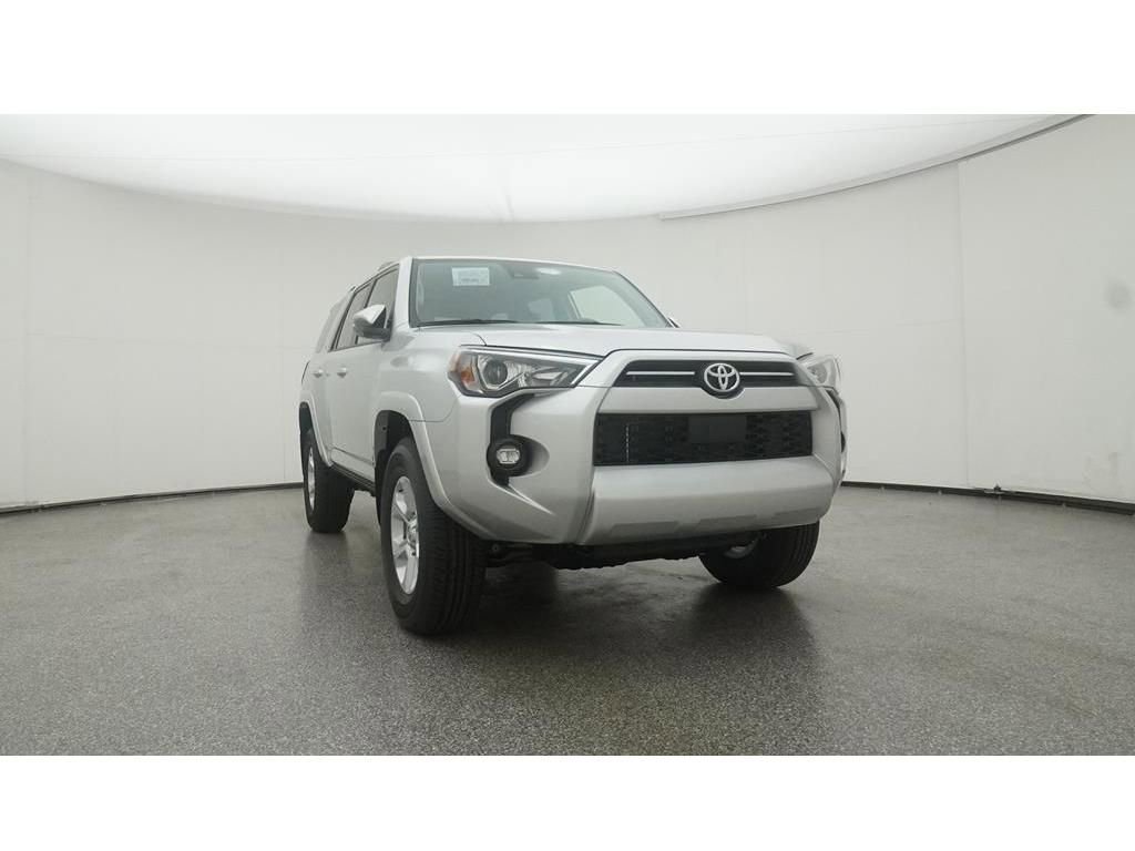 Used 2022 Toyota 4Runner SR5 Premium w/ Moonroof Package AWD/4WD image 34
