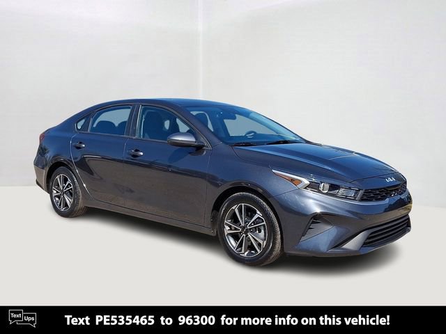 Certified 2023 Kia Forte LXS image 1