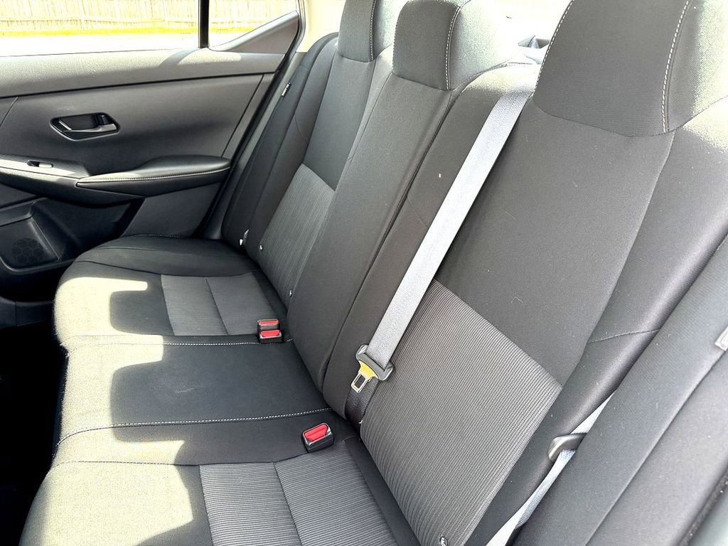 Used 2024 Nissan Sentra SV image 28