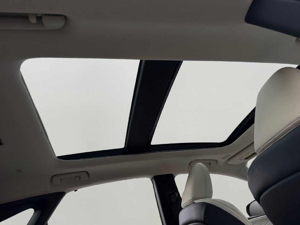 New 2026 Lexus RX 350 AWD w/ Convenience Package image 4