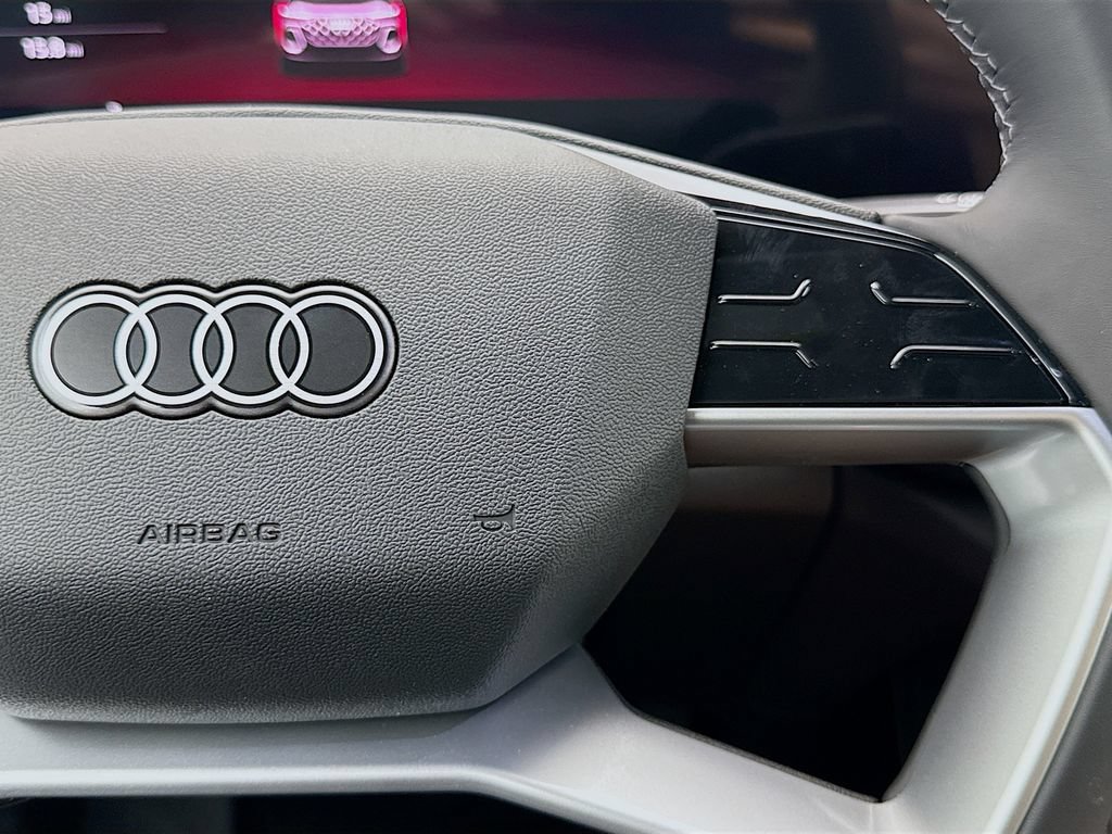 Used 2025 Audi Q5 Premium Plus w/ Premium Plus AWD/4WD image 13