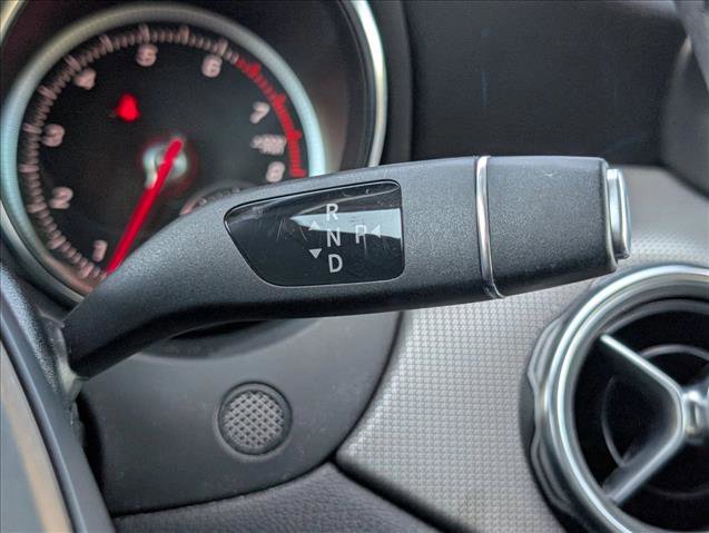 Used 2020 Mercedes-Benz GLA 250 4MATIC image 17