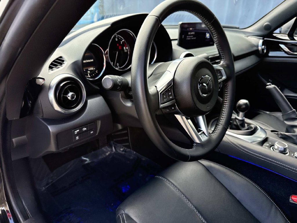 Certified 2025 MAZDA MX-5 Miata Grand Touring RWD image 15