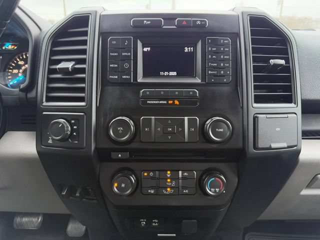 Used 2015 Ford F150 XL w/ Equipment Group 101A Mid AWD/4WD image 26