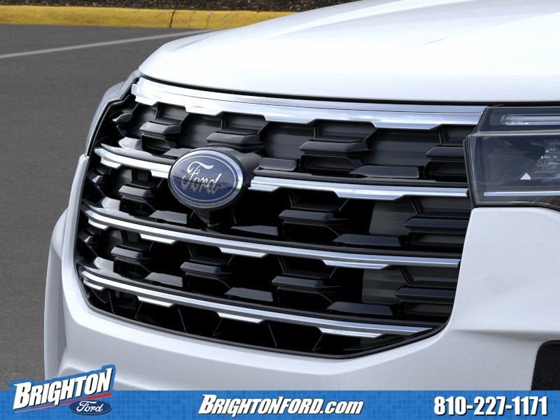 Used 2026 Ford Explorer Active AWD/4WD image 18