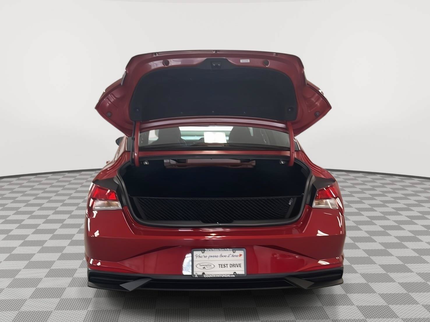 Certified 2023 Hyundai Elantra SEL FWD image 29