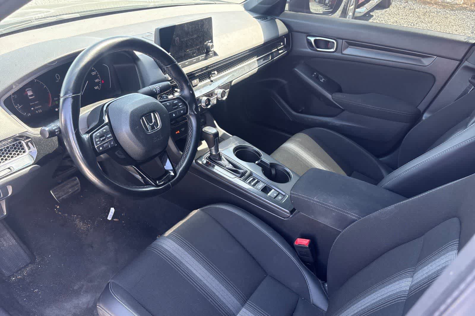 Used 2022 Honda Civic Sport image 14